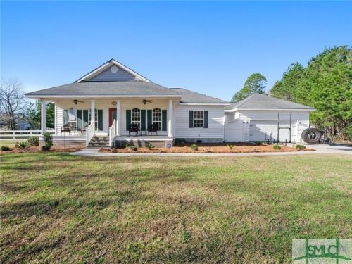 131 Linton Ln, Pineora, GA 31312-4020