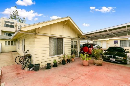 432 Ivy St, Glendale CA  91204-1027 exterior