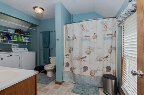 828 Washington St, Swygert IL  61764-2138 exterior