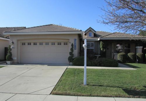 9626 Iris Meadow Way, Elk Grove, CA 95757-3229