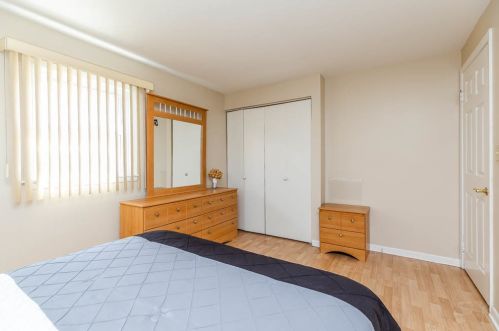 7803 Nordica Ave, Niles IL  60714-3313 exterior