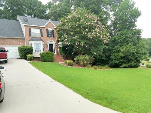 3410 Friendship Farm Dr, Buford, GA 30519-1955