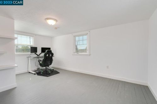 2939 Concord Blvd, Concord CA  94519-2610 exterior