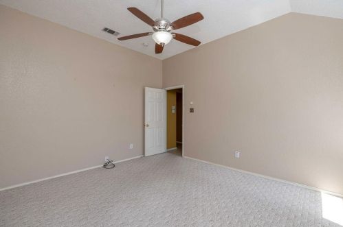 5736 Straightaway Dr, Fort Worth TX  76117-1594 exterior