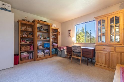 14263 Wolfgang Rd, Truckee CA  96161-6912 exterior