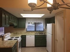 6055 Summerdale Ct, Fort Worth TX  76148-2740 exterior