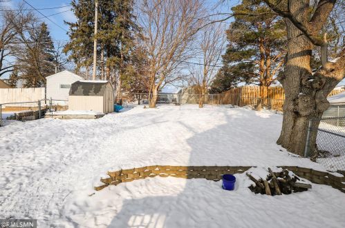 834 Algonquin Ave, Saint Paul MN  55119-3701 exterior