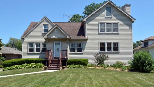 503 Williams Ave, Palatine, IL 60074-6427