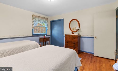 26 Sunset Dr, Severna Park MD 21146-3230 exterior