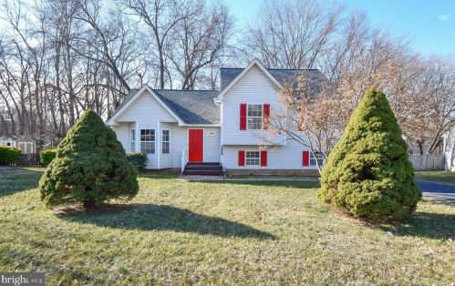 8010 Bridgewood Ct, Fredericksburg, VA 22407-7312