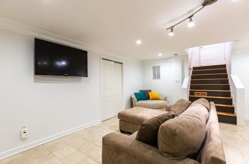 503 Collier Ridge Dr, Atlanta GA  30318-7205 exterior