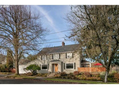3029 Stanton St, Portland OR  97212-3543 exterior