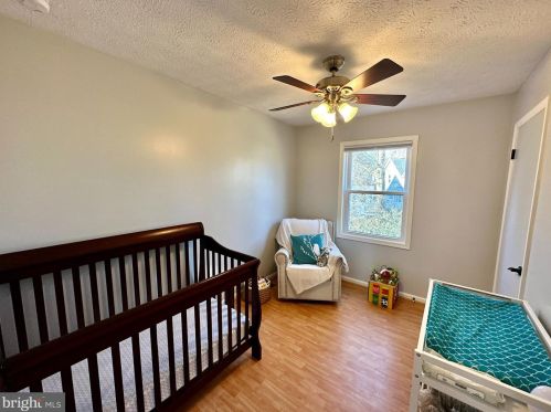 7247 Riding Hood Cir, Columbia MD 21045-5237 exterior