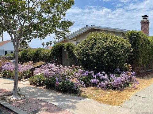 4604 50th St, San Diego, CA 92115-3308
