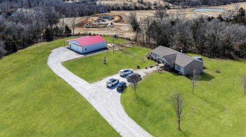 700 Duckett Rd, Corso, MO 63377-2636
