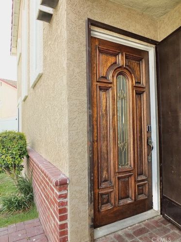 211 Sherer Pl, Compton, CA 90220-1972
