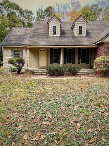 35 Robbins Rd, Fitzwilliam, NH 03447-3131