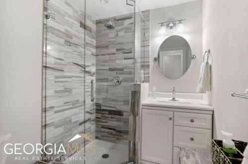 280 Cameron Ridge Dr, Atlanta GA  30328-4709 exterior