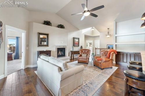 1316 Longs Pt, Woodland Park CO 80863-5306 exterior