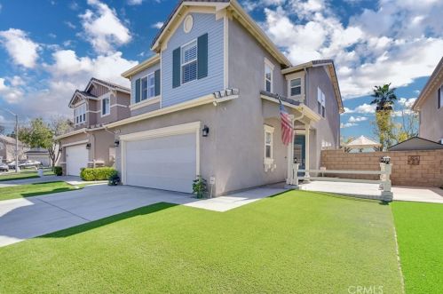 7948 Shadow Trails Ln, Riverside, CA 92509-7007