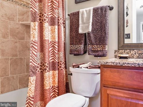 7620 Bertito Ln, Springfield VA  22153-1601 exterior