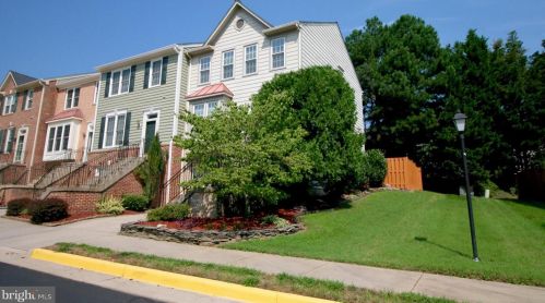 7710 Hickory Glen Way, Springfield VA  22153-3408 exterior