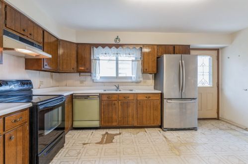 439 Roosevelt Ave, Arlington Hts, IL 60005-2117