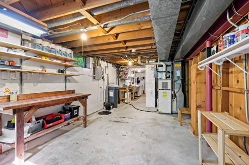 1007 Edgewater Ave, Saint Paul MN  55126-8119 exterior