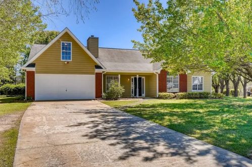 110 Summer Walk Ct, Porterdale, GA 30016-8828