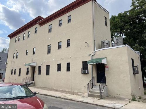 1235 15th St, Philadelphia, PA 19146-3116