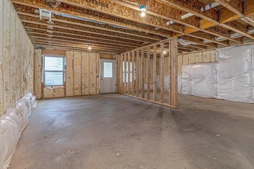 3871 Lake Sanctuary Way, Atlanta GA  30349-1984 exterior