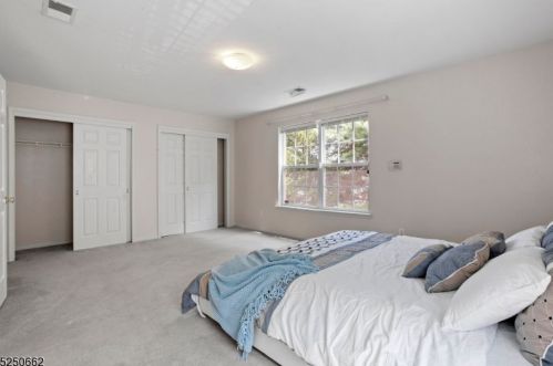 23 Grant Way, Princeton NJ  08540-1667 exterior