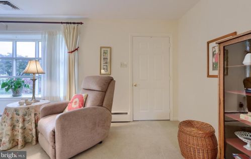 1926 Drexel Ave, Lancaster PA  17602-3302 exterior