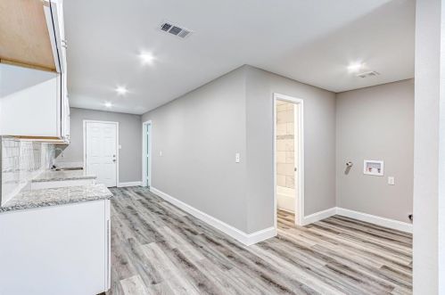 727 Stamps Ave, Fort Worth TX  76114-3249 exterior