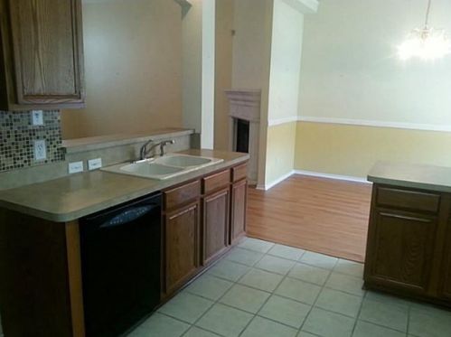 4537 Badlands Dr, Fort Worth TX  76179-4343 exterior