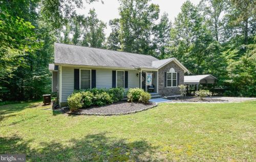 329 Cedar Ridge Dr, Ruther Glen, VA 22546-1532