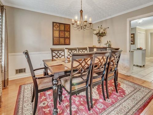 3217 Henderson Walk, Atlanta GA  30340-4327 exterior