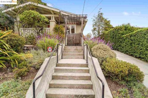 921 Ensenada Ave, Berkeley, CA 94707-2205