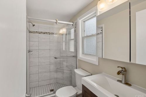 2949 Bridgeport Ave, Anaheim CA  92804-2049 exterior