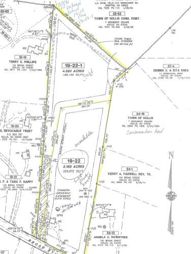 146 Broad St, Hollis, NH 03049-6026