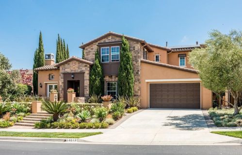 3213 Corte Tamarindo, Carlsbad, CA 92009-2006