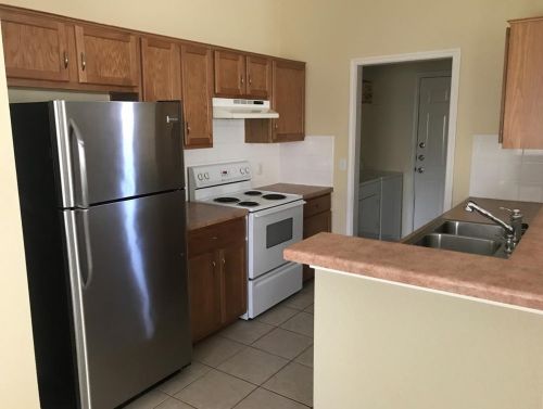 1805 Constantino Cir, Austin TX  78745-4172 exterior