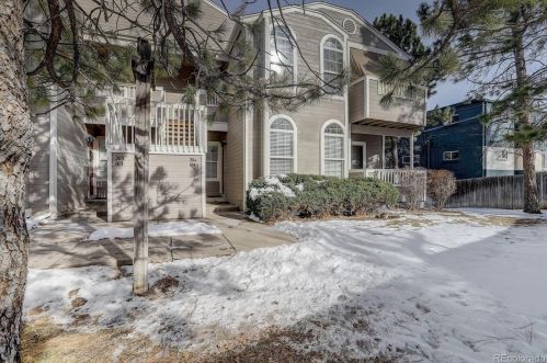 5712 Asbury Pl, Denver CO  80227-2593 exterior
