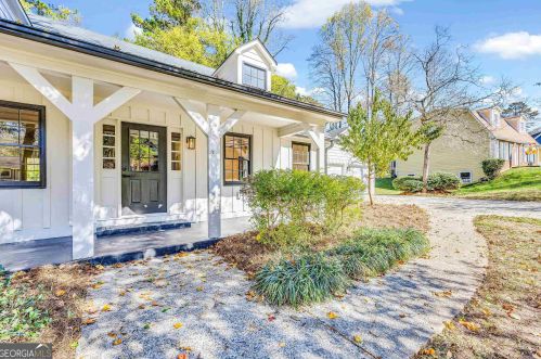 543 Charing Cross Dr, Marietta GA  30066-2556 exterior