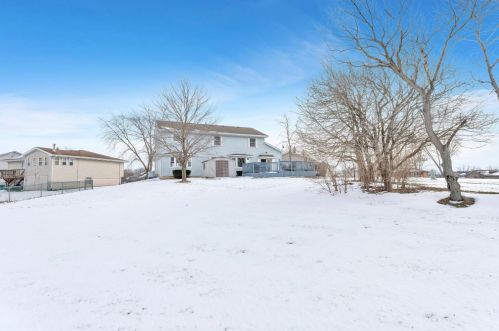 3073 Parkwood Pl, Crown Point, IN 46307-8902