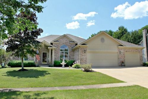 2220 Big Woods Dr, Batavia, IL 60510-7661