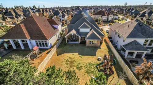 6 Beacons Light Pl, Tomball, TX 77375-3110