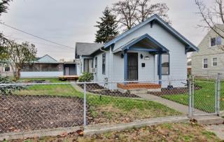 6815 Junett St, Tacoma WA  98409-6050 exterior