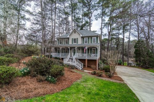 330 Rockmoor Trl, Marietta, GA 30066-3569