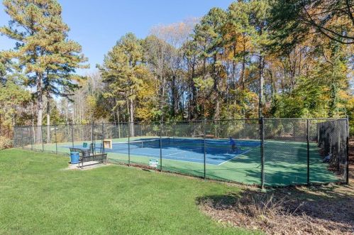 2440 Field Way, Atlanta GA  30319-4094 exterior